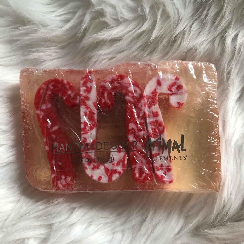 🆕Candy Cane Handmade Soap